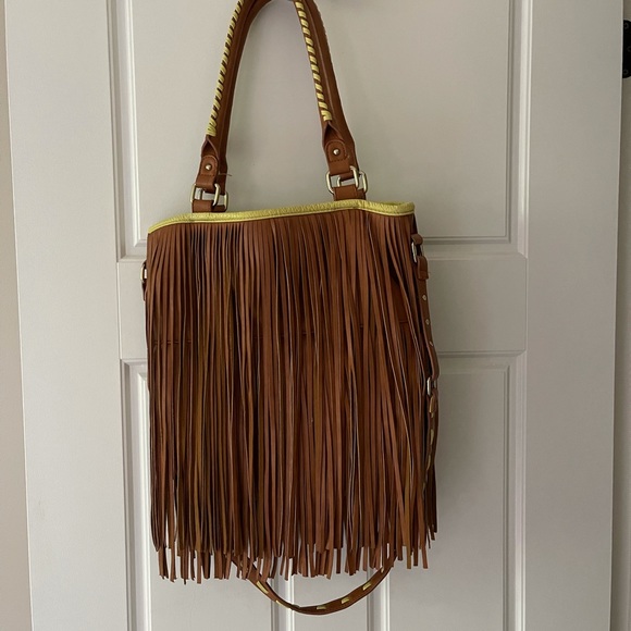 Steve Madden crossbody purse - Picture 2 of 5